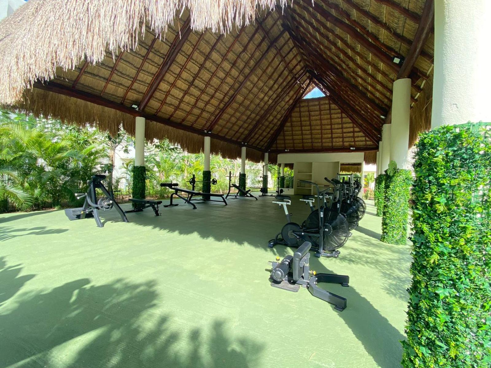 Love Vacations Tulum Exterior foto